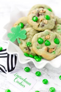 iheartnaptime-pistachio-and-chocolate-leprechaun-cookies