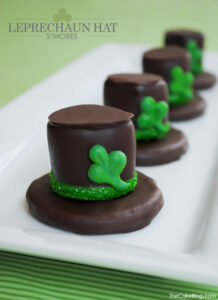 thecakeblog-leprechaun_hat_smores