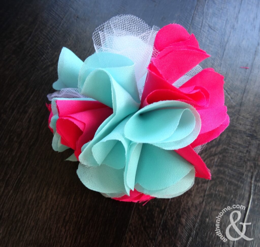 fabric-flower-completed