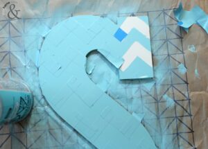 how to paint a chevron - spring door hanger