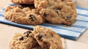 betty-crocker-oatmeal-raisin-cookies