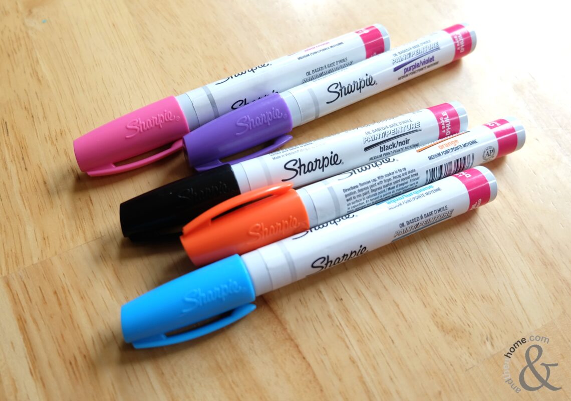 Sharpie Oil-Based Paint Marker, Fine Point, Lime Green Ink, 1