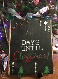 DIY Chalkboard Countdown to Christmas