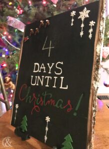 DIY Chalkboard Countdown to Christmas