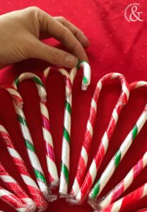 DIY Christmas Candy Cane Wreath