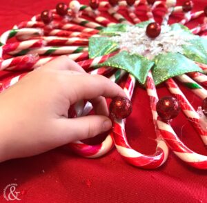 DIY Christmas Candy Cane Wreath