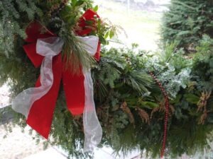 Best DIY Outdoor Christmas Decor 