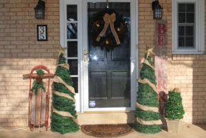 Best DIY Outdoor Christmas Decor