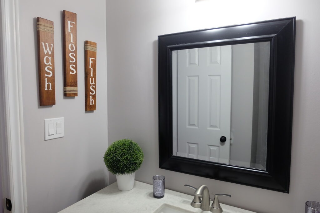 Fun and Inexpensive Rustic Bathroom Sign