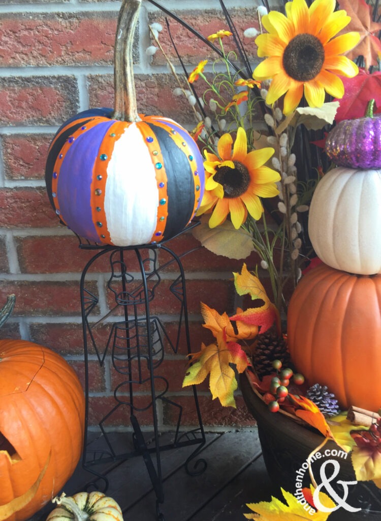 Easy No-Carve Painted Pumpkin Idea