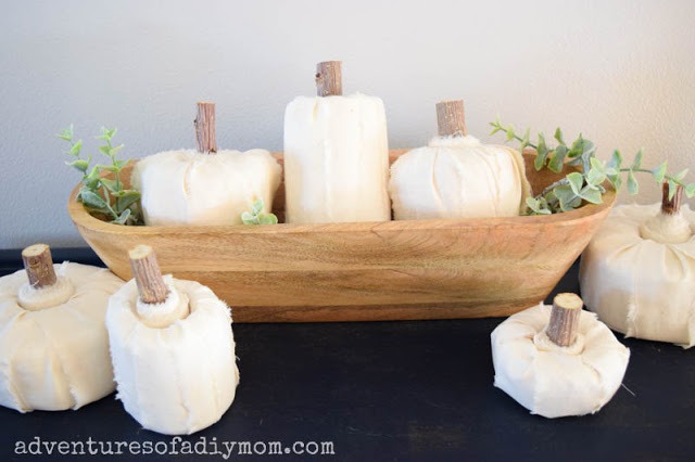 Toilet Paper Pumpkins - An Easy No-Sew Fall Craft by Adventures of a DIY Mom